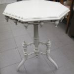 657 2233 PEDESTAL TABLE